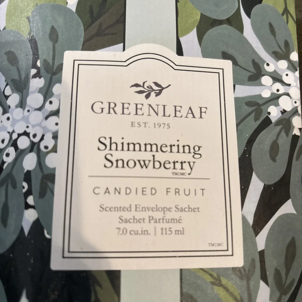 New Greenleaf Shimmering Snowberry Scented Sachets 7.0 Cu. In. 115ml